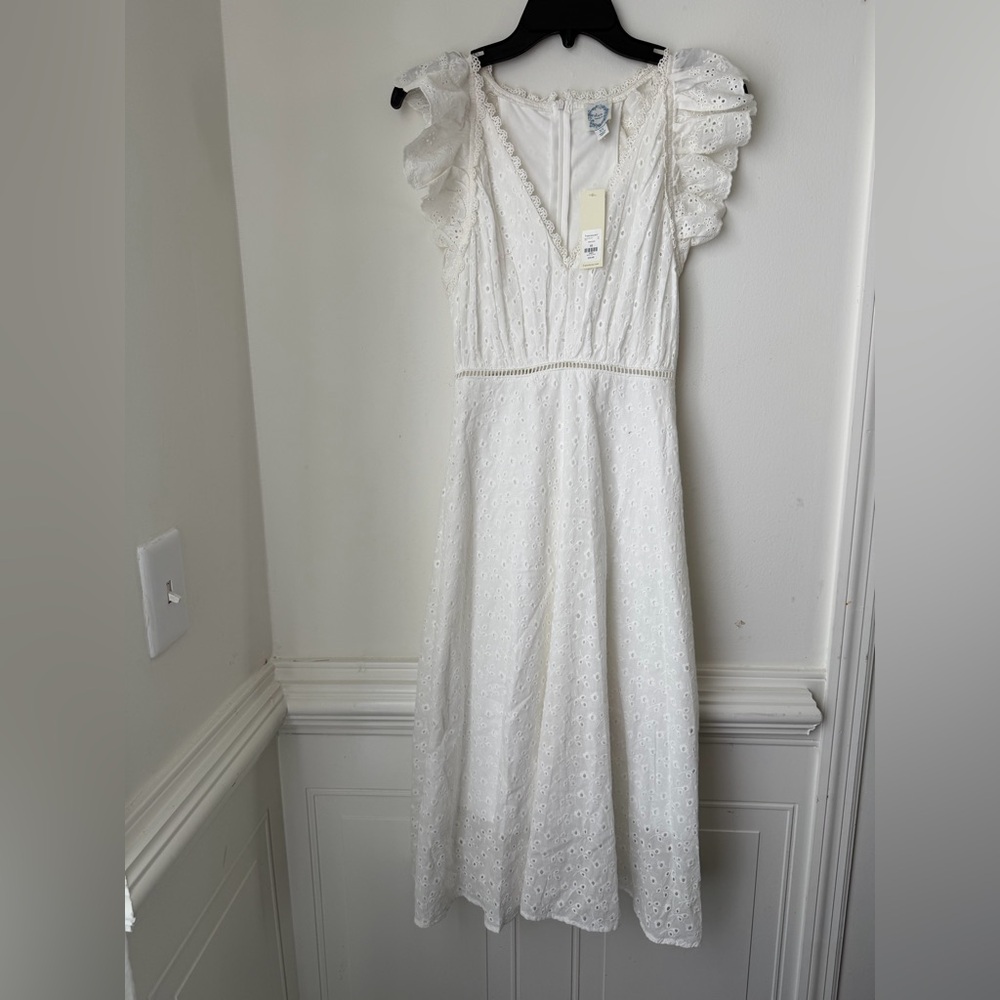 Francesca's Collections White Eyelet Dress